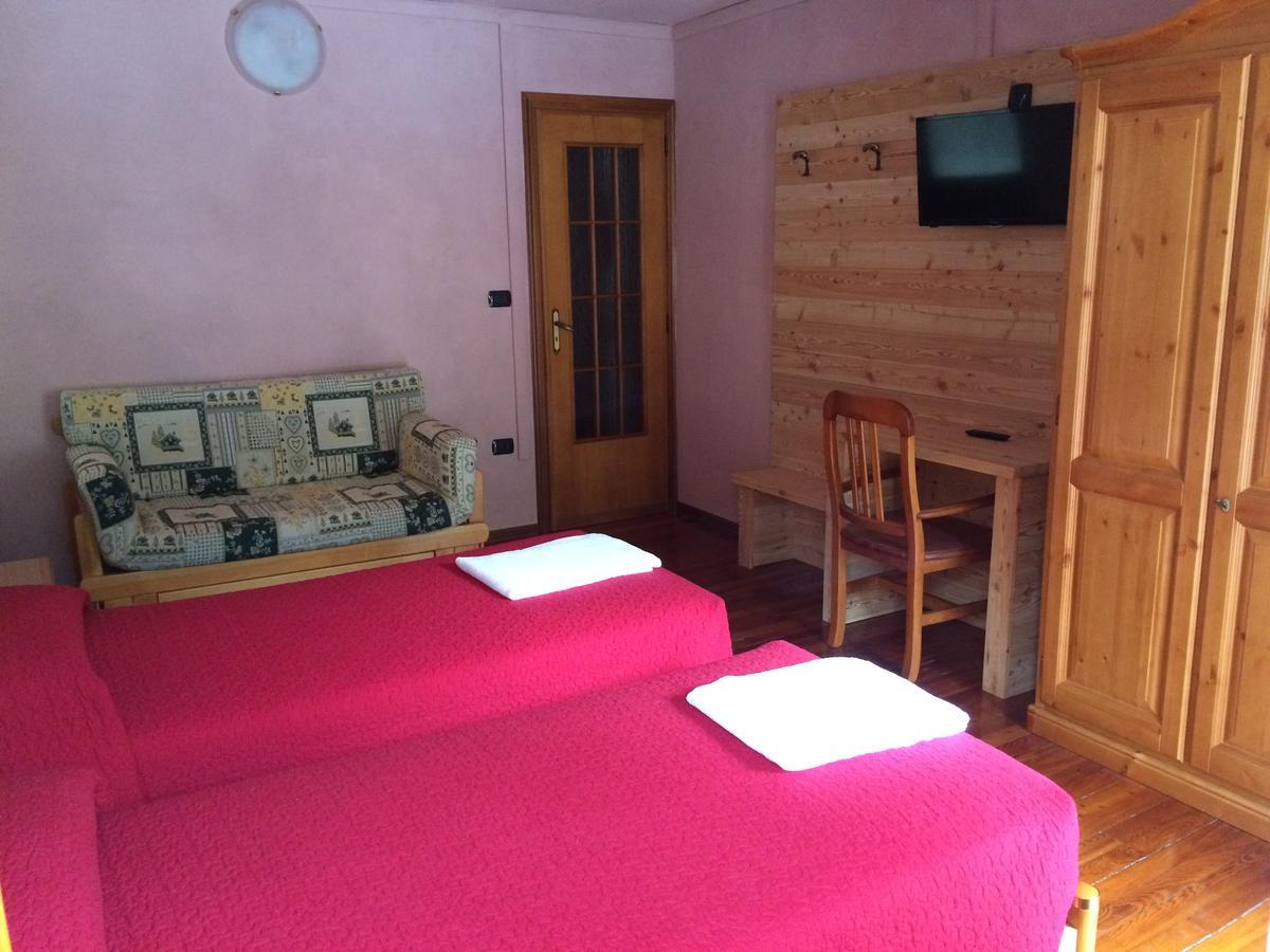 Albergo Club Alpino Crissolo Exteriér fotografie