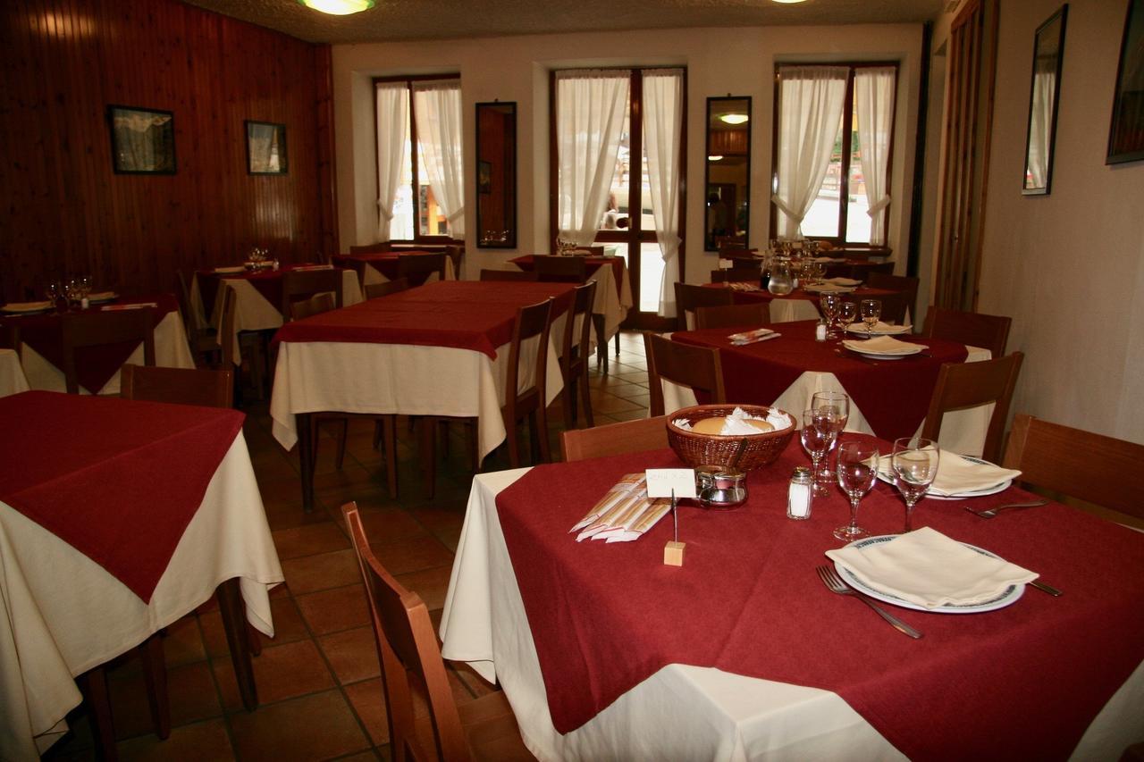 Albergo Club Alpino Crissolo Exteriér fotografie
